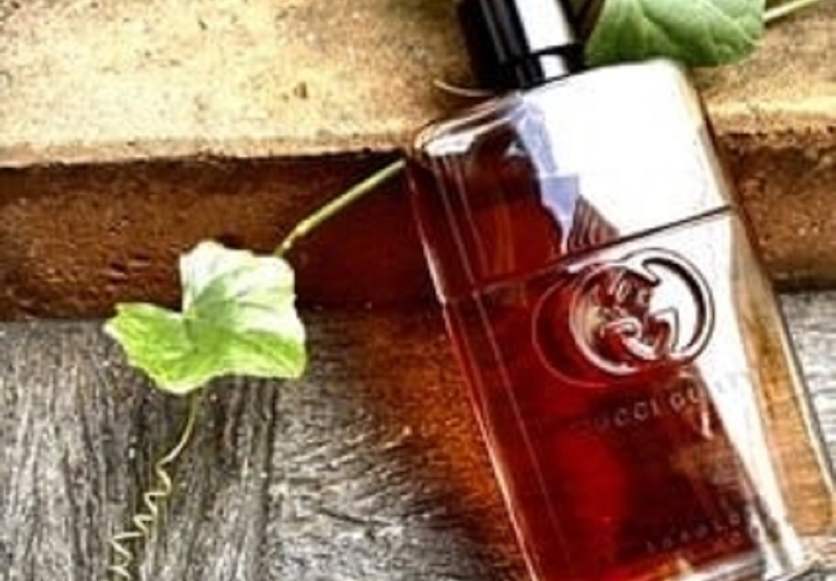 عطر و ادکلن گیلتی ابسولوت  Guilty Absolute