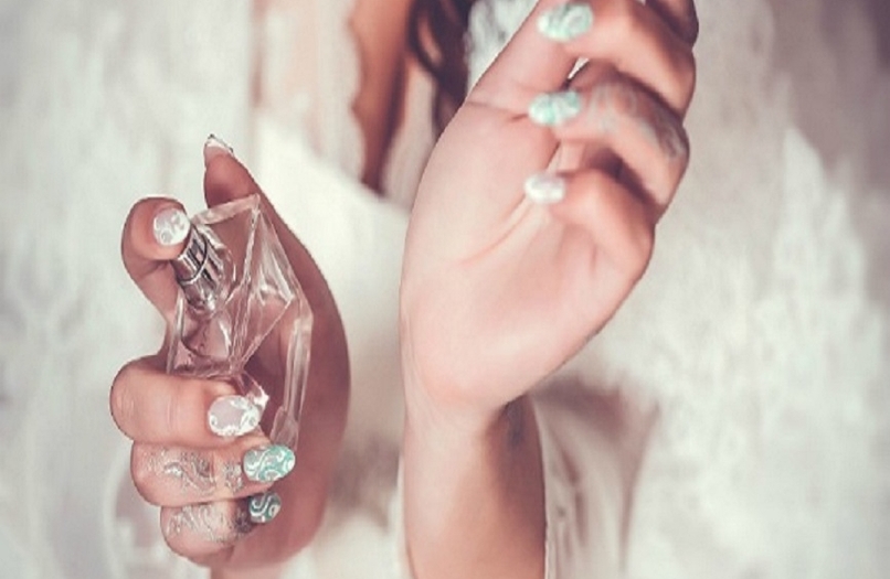 کجا باید عطر بزنیم تا ماندگاری و پخش بو بالایی داشته باشد ؟